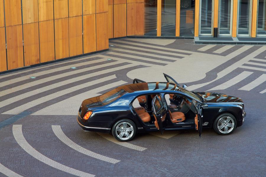 Bentley Mulsanne 2010 года  (фото 222 из 262)